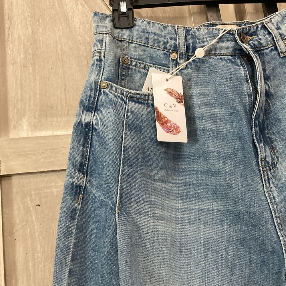 CHELSEA & VIOLET HIGH RISE ,WIDE LEG RAW HEM ,SKATER JEANS GRP 073 V5175C00 - Picture 3 of 11